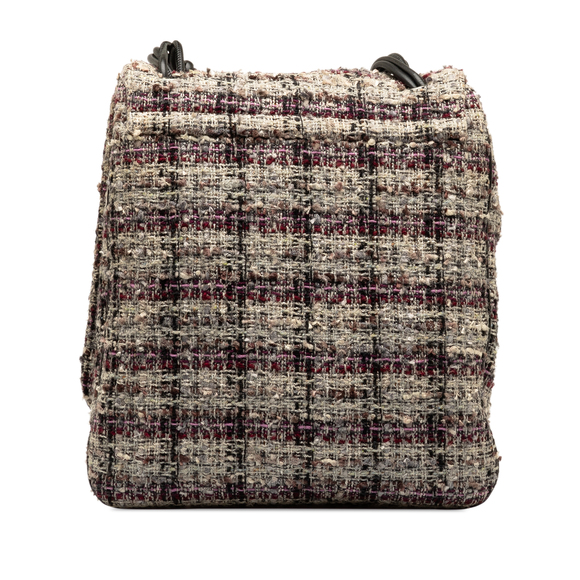 Pre-Loved Chanel Tweed Camellia Crossbody - Picture 3 of 10